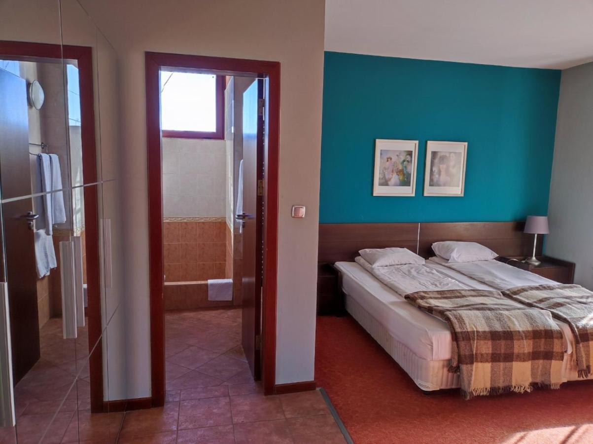 Hotel Famil - Adults Only Bansko Dış mekan fotoğraf