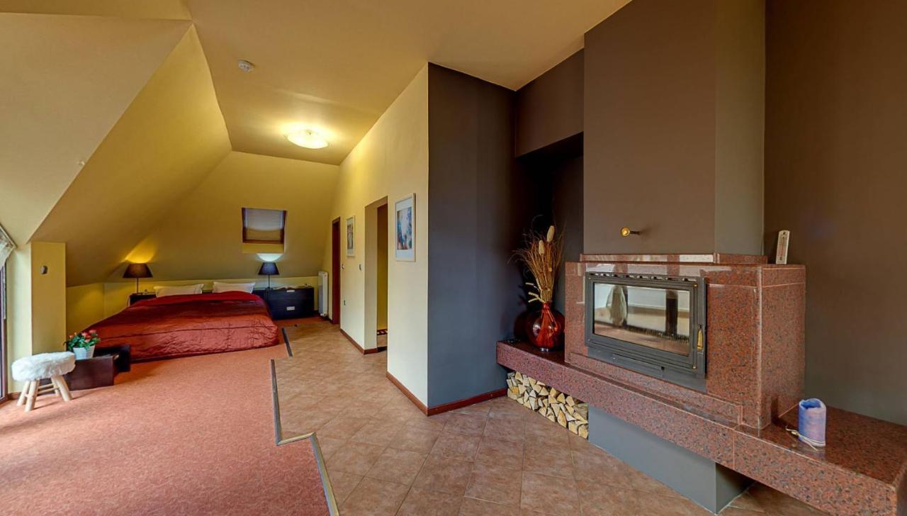 Hotel Famil - Adults Only Bansko Dış mekan fotoğraf