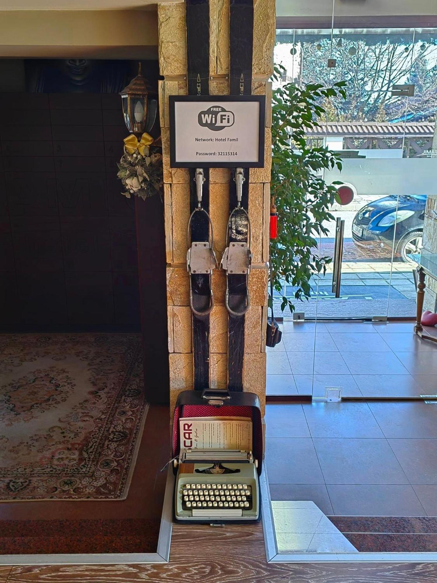 Hotel Famil - Adults Only Bansko Dış mekan fotoğraf